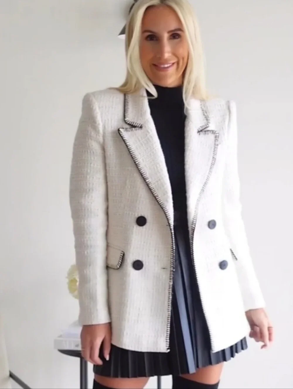 Zara  Double Breasted Whote Black Blazer Size S